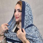 شال پلیسه سرمه ای طرحدار