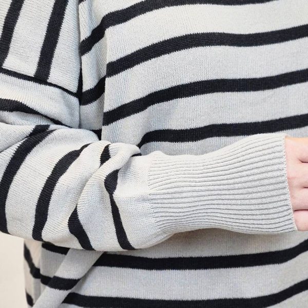 بلوز نیم زیپ راه راه بافت