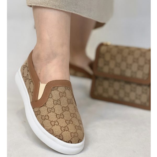 کالچ ونس مانتو پاتریس