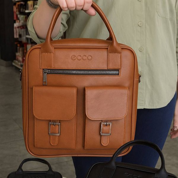 کیف دانشجویی چرم - مانتو پاتریس رشت