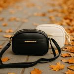 کیف دوشی هلالی چرم - مانتو پاتریس رشت