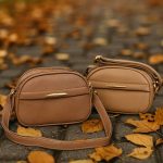 کیف دوشی هلالی چرم - مانتو پاتریس رشت