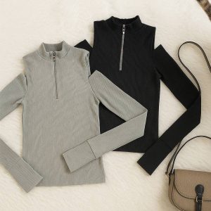 بلوز فانریپ کراپ نیم زیپ فینگری - مانتو پاتریس رشت