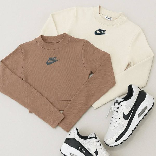 بلوز کراپ آستین بلند نایک فانریپ - مانتو پاتریس رشت