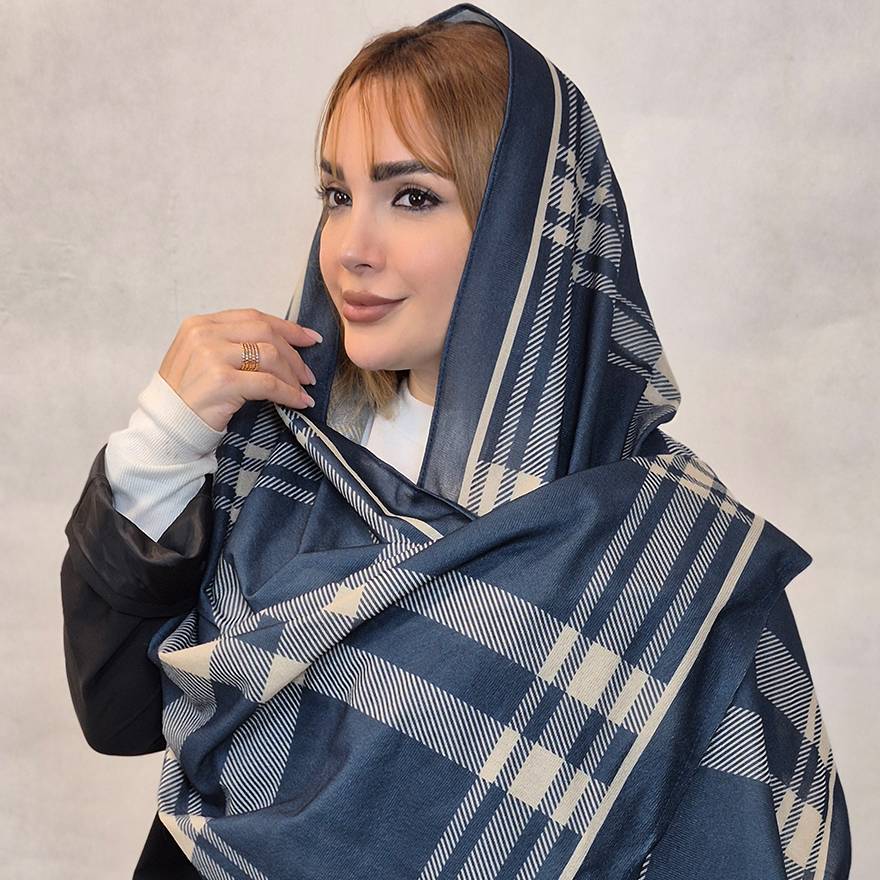 شال مخمل پاییزه طرحدار - مانتو پاتریس رشت