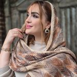 شال کریشه طرح پر - مانتو پاتریس رشت