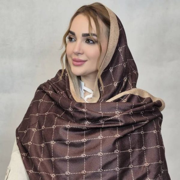 شال مخمل طرحدار قهوه ای