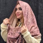 شال مخمل طرحدار قهوه ای