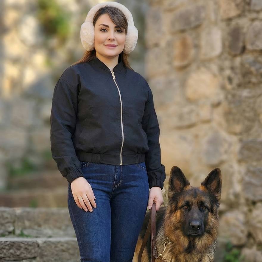 بامبر مشکی کتان زیپی - مانتو پاتریس رشت