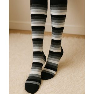 جوراب ساق بلند راه راه - مانتو پاتریس رشت