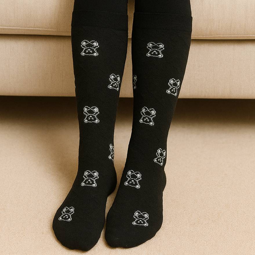 جوراب ساق بلند طرحدار - مانتو پاتریس رشت