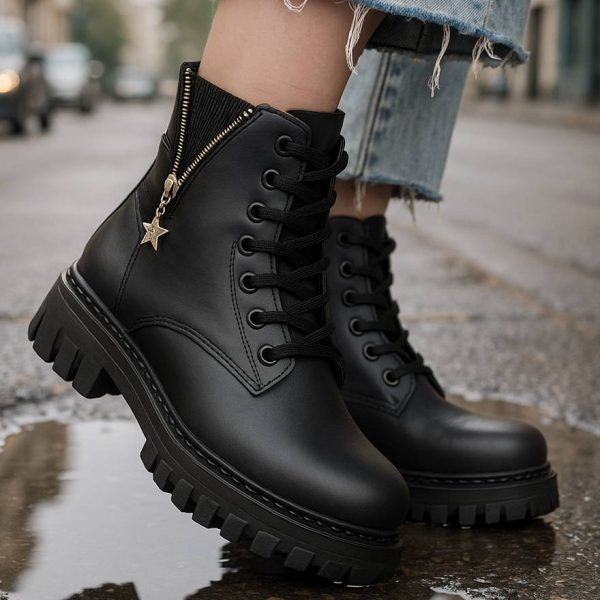 بوت زیپ ستاره مشکی - مانتو پاتریس رشت