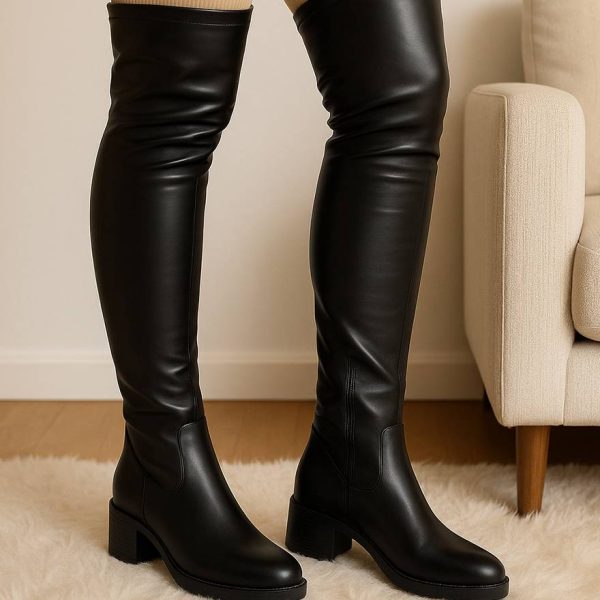 بوت چرم بلند مشکی - مانتو پاتریس رشت