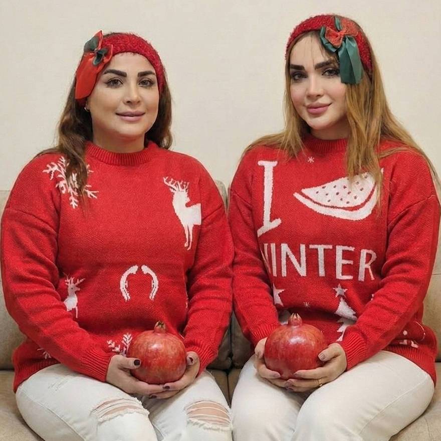 بلوز بافت قرمز یلدایی - مانتو پاتریس رشت