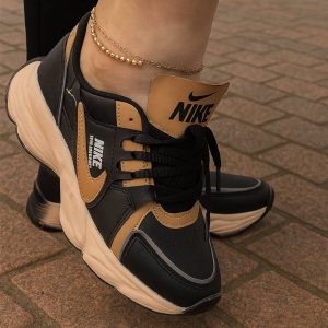 کتونی نایک مشکی قهوه ای