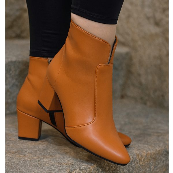 بوت نوک تیز عسلی - مانتو پاتریس