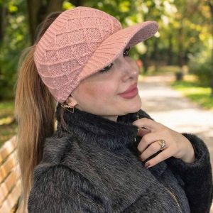 کلاه دم اسبی بافت - مانتو پاتریس رشت