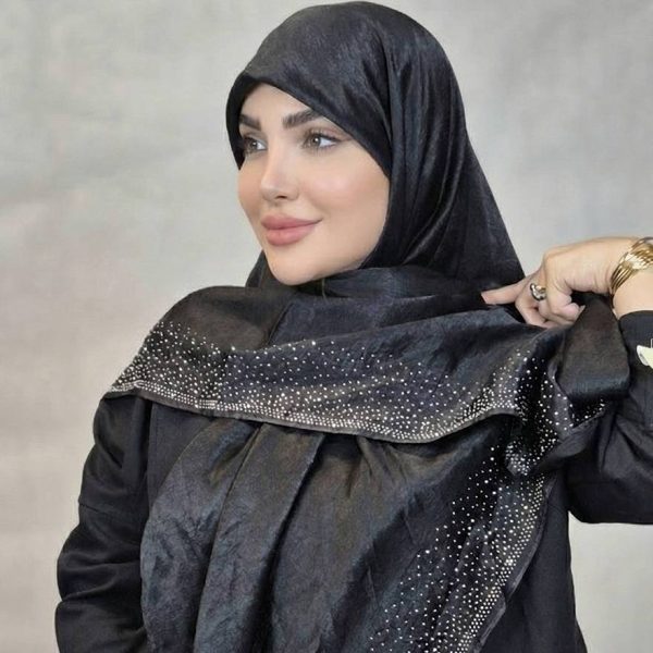 روسری مشکی کوپرا نگینی - مانتو پاتریس رشت