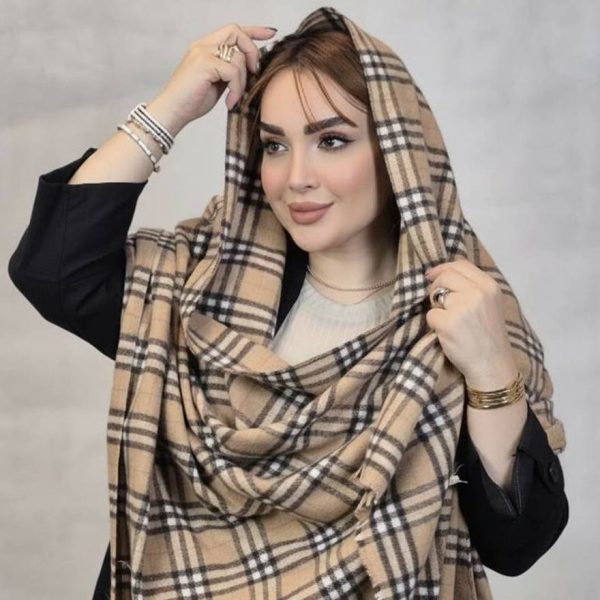 شال موهر چهارخونه کرم - مانتو پاتریس رشت