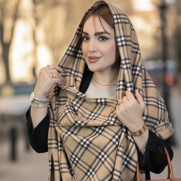 شال موهر چهارخونه کرم - مانتو پاتریس رشت