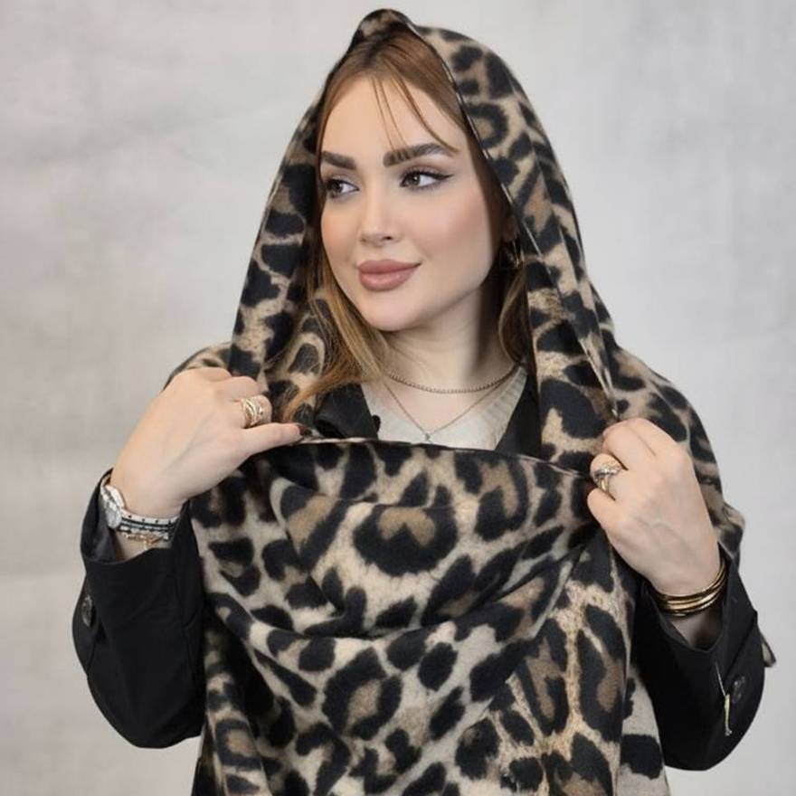 شال موهر پلنگی- مانتو پاتریس رشت