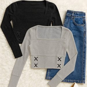 بلوز کراپ یقه خشتی - مانتو پاتریس رشت