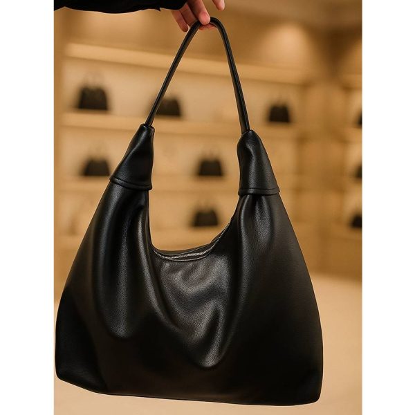 کیف دوشی بزرگ چرم مشکی - مانتو پاتریس رشت