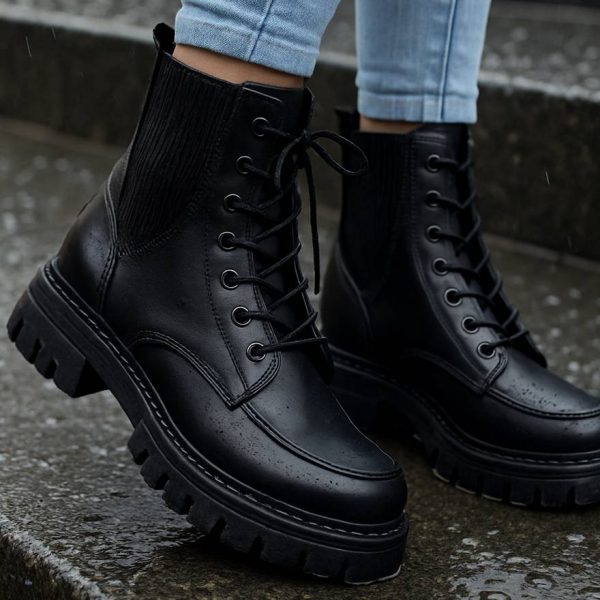 نیم بوت بغل کش مشکی