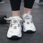 کتونی نیوبالانس سفید طوسی