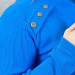 بلوز آستین بلند دکمه اریب- مانتو پاتریس رشت