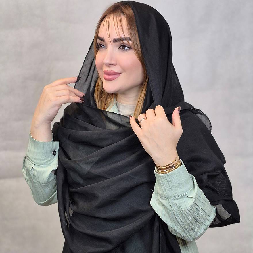 شال مشکی ساده نخی
