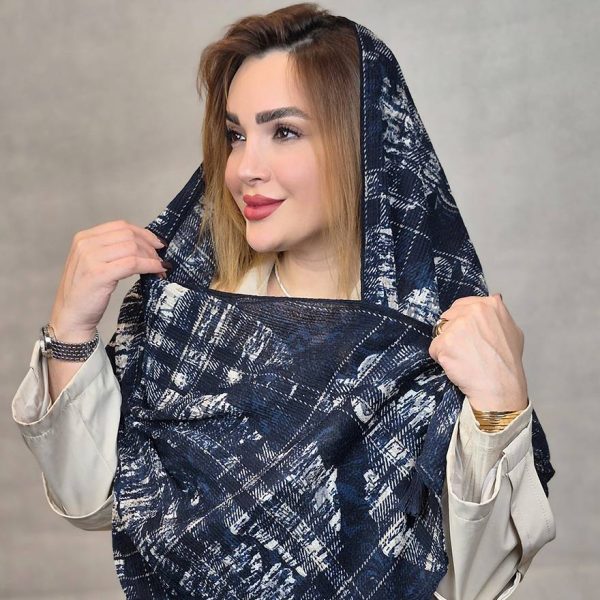 شال کریشه طرحدار پاییزه - مانتو پاتریس رشت