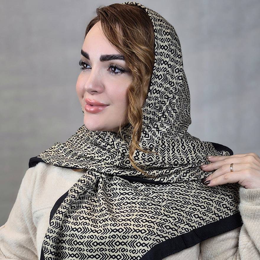 روسری نخی طرح فلش - مانتو پاتریس رشت